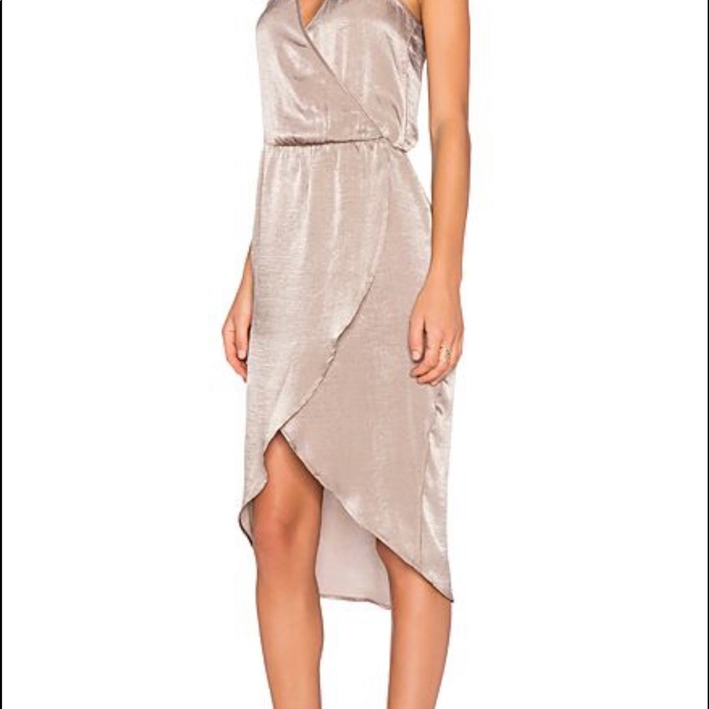 Capulet cross over front dress - Picture 2 of 4